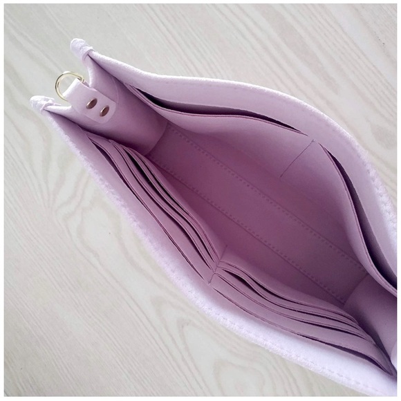 Toiletry 26 Organizer to Crossbody - Picture 10 of 16